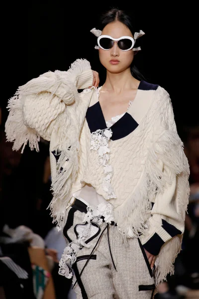 Look 98